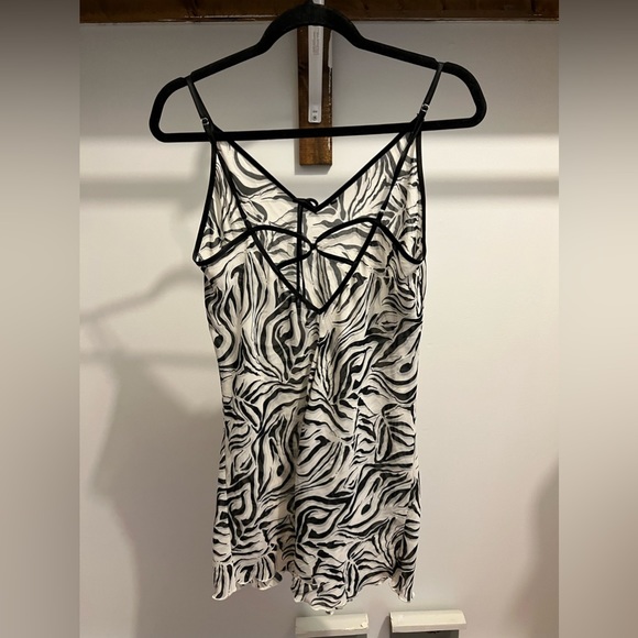 Mesh Black & White Slip Dress - Picture 2 of 2